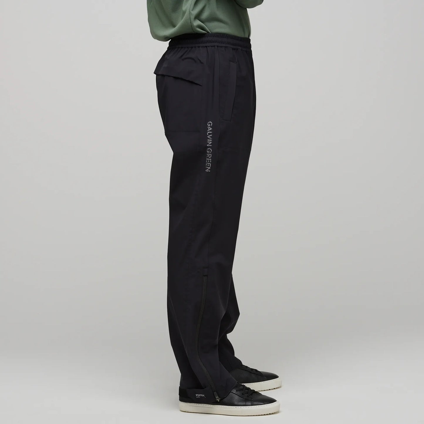 Waterproof golf pants